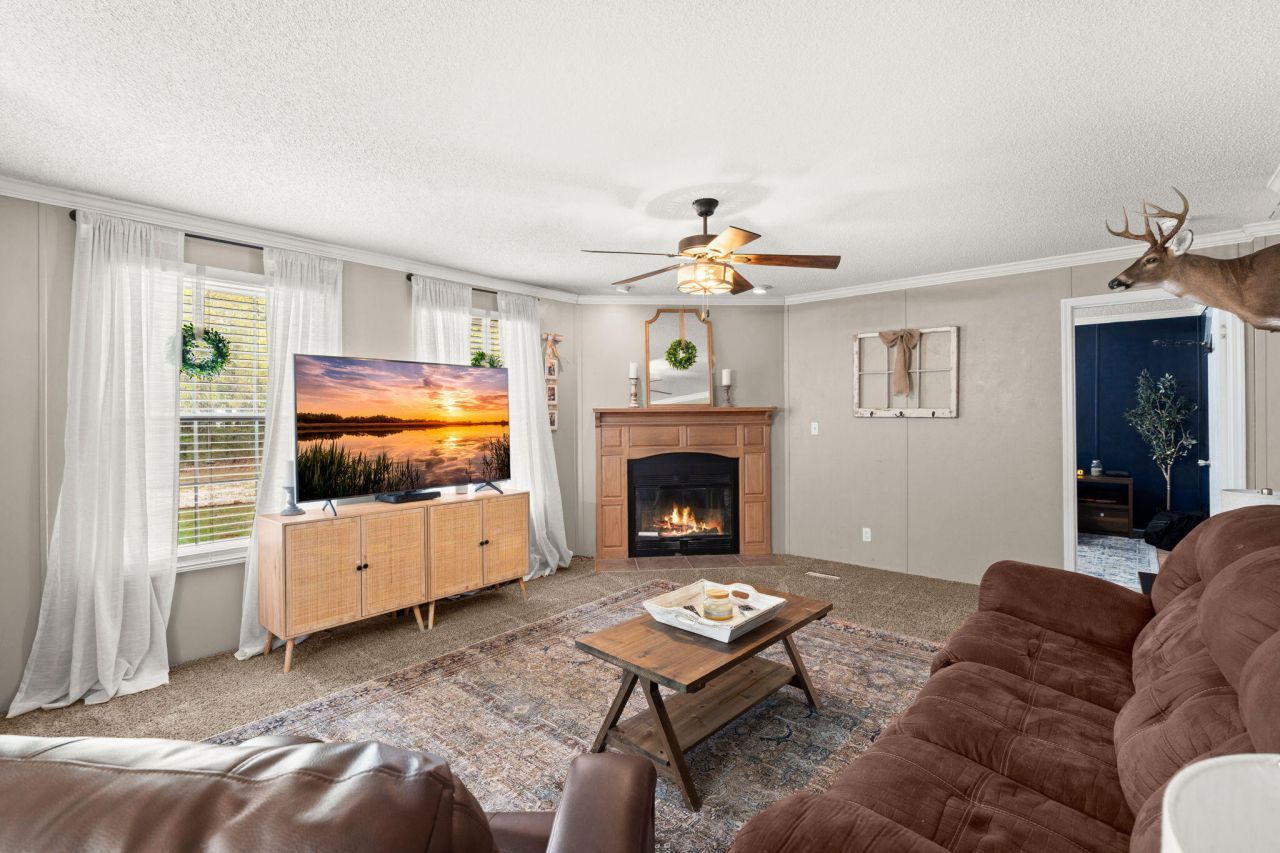 369 Gurney Kay Lane Photo 13