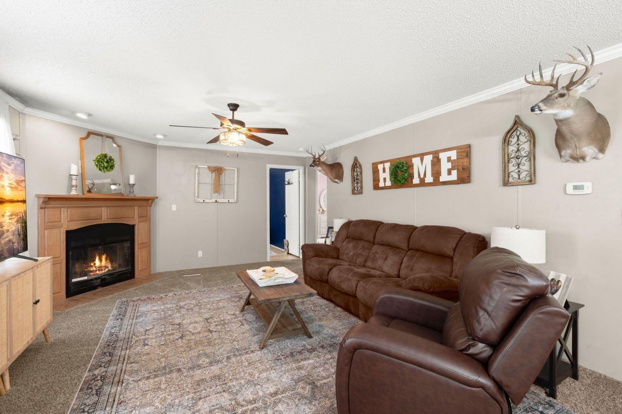 369 Gurney Kay Lane Photo 14