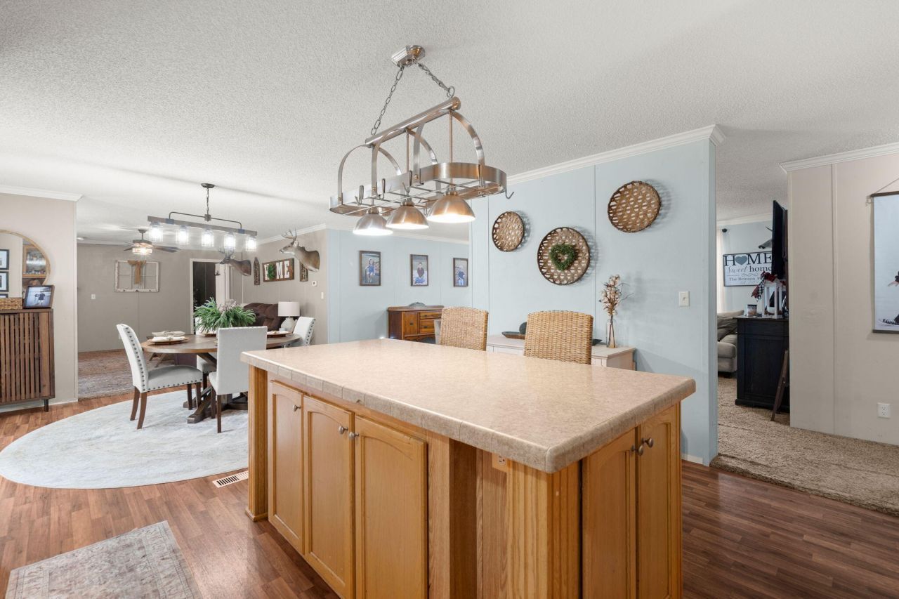 369 Gurney Kay Lane Photo 17