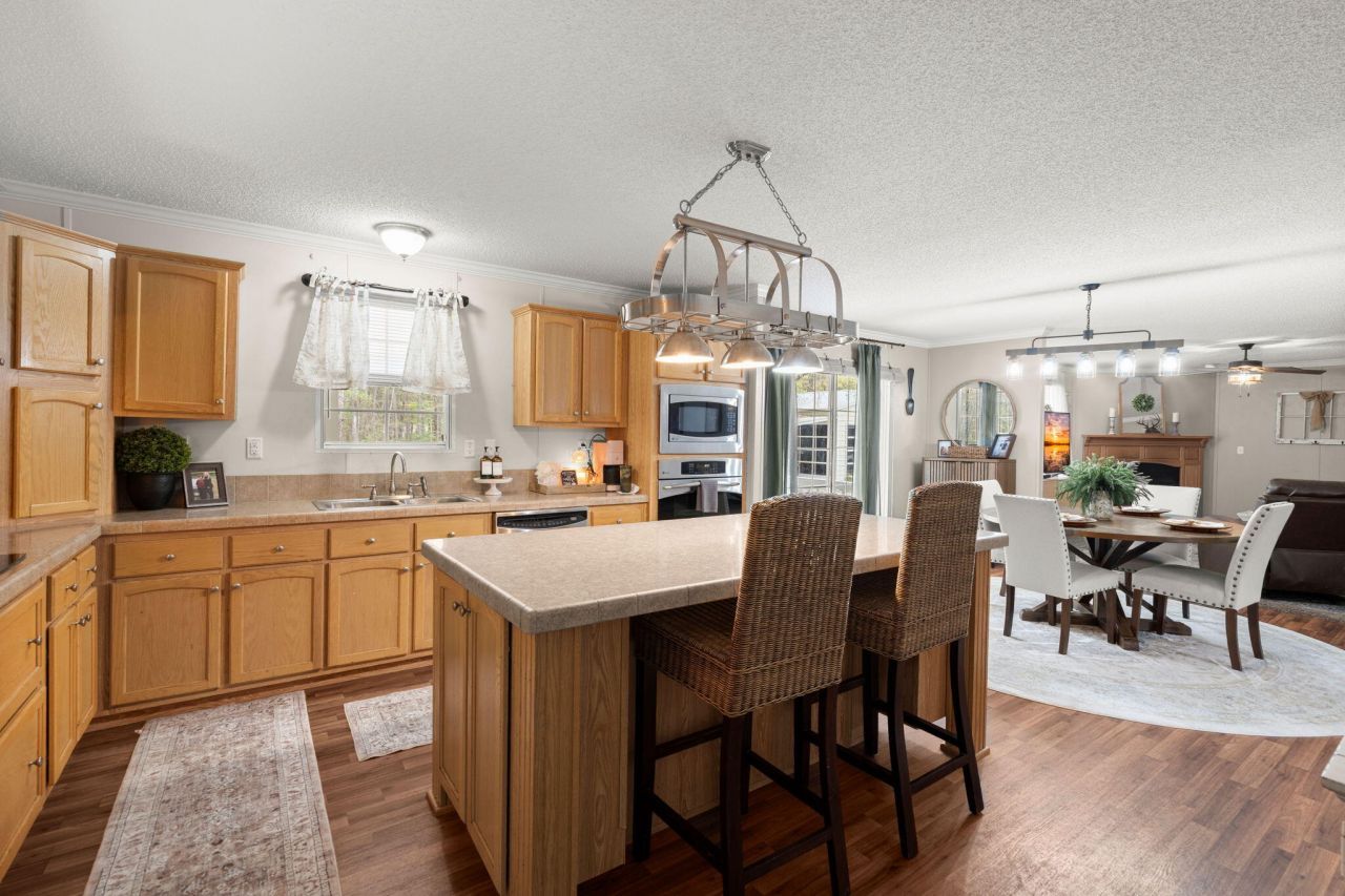 369 Gurney Kay Lane Photo 18