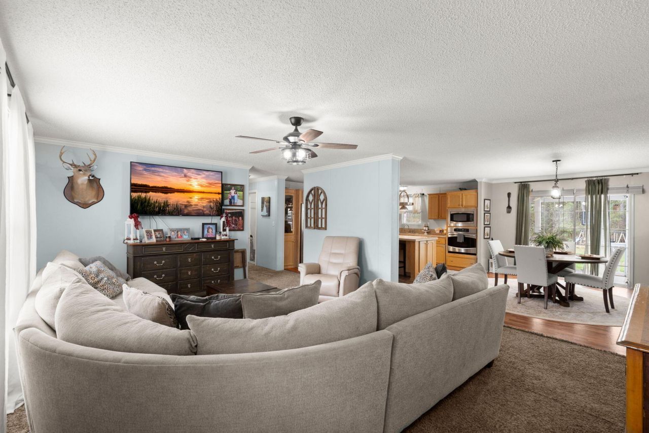 369 Gurney Kay Lane Photo 19