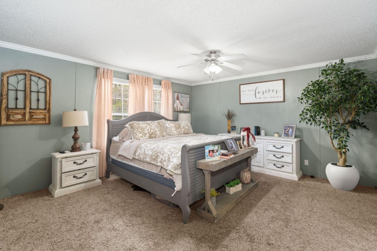 369 Gurney Kay Lane Photo 25