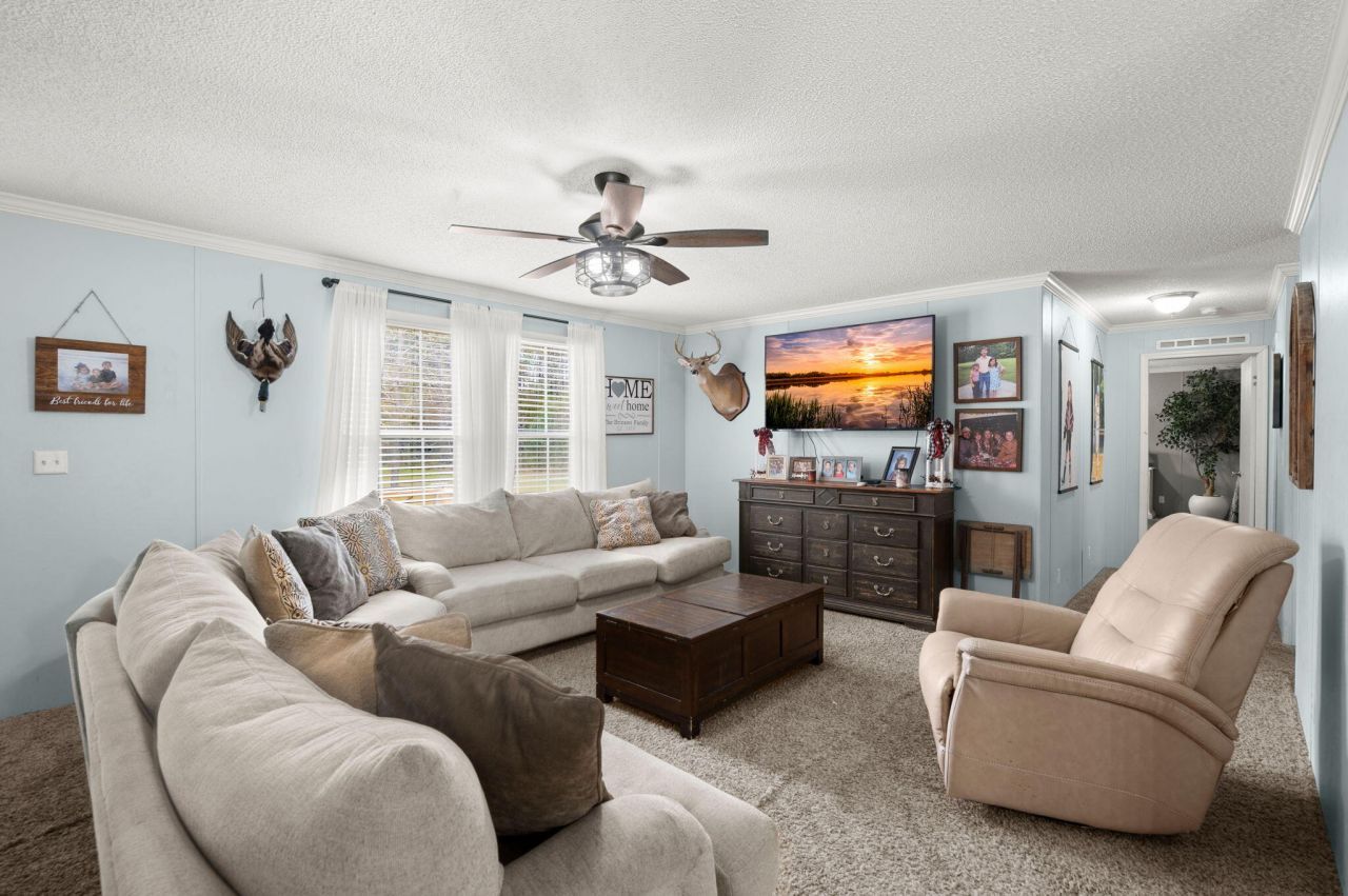 369 Gurney Kay Lane Photo 36