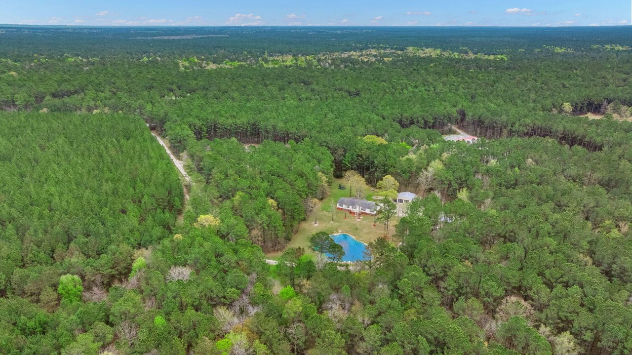 369 Gurney Kay Lane Photo 4