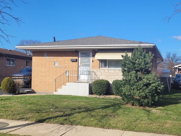 14512 Tripp Avenue , Midlothian, IL 60445