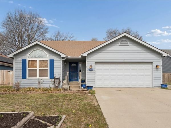 2132 E 26th Street, Lawrence, KS 66046