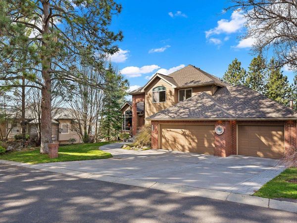 4805 E Gleneagle Ln, Spokane, WA 99223