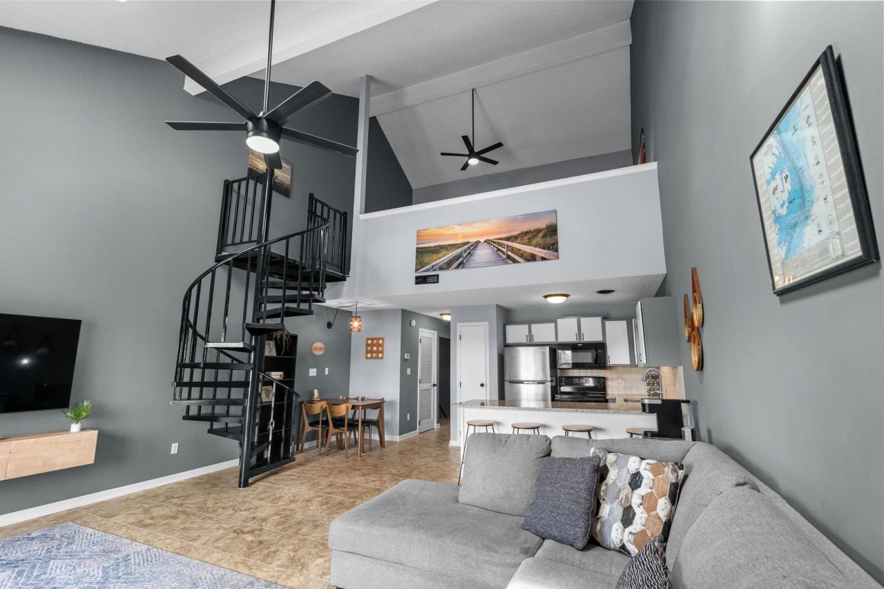 1930 Bent Grass Dr. Photo 16