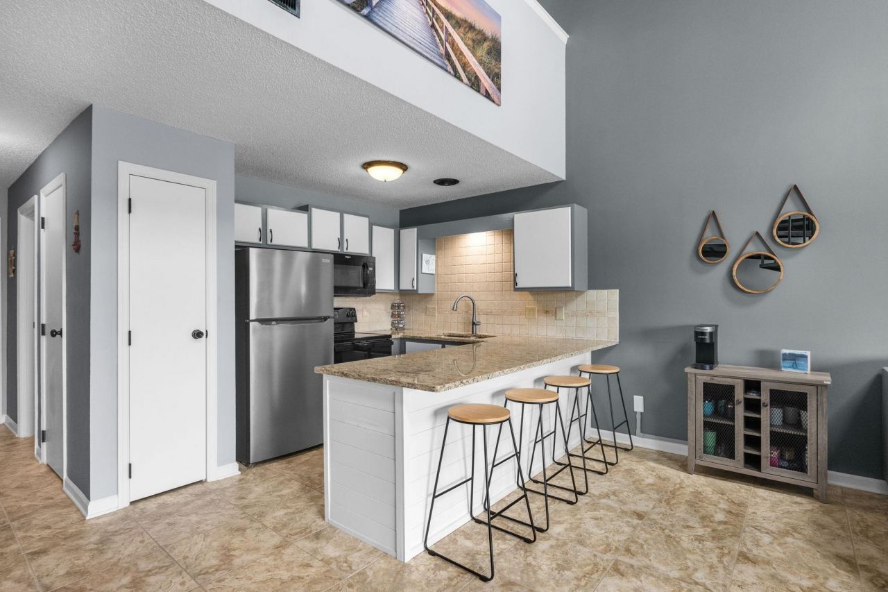 1930 Bent Grass Dr. Photo 18