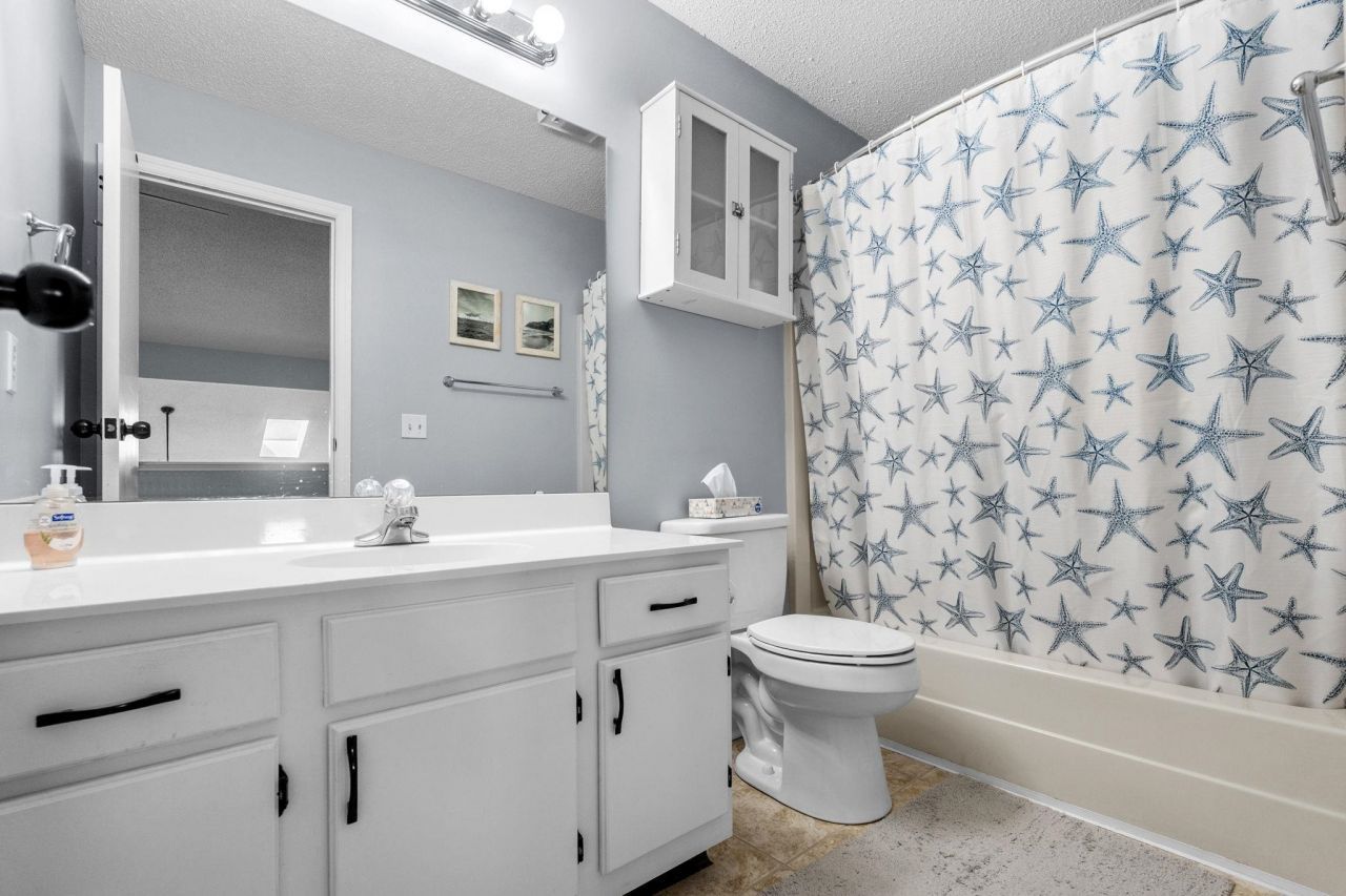 1930 Bent Grass Dr. Photo 42