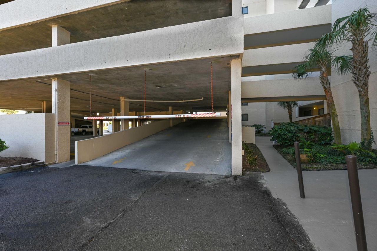 6100 Ocean Blvd. N Photo 38