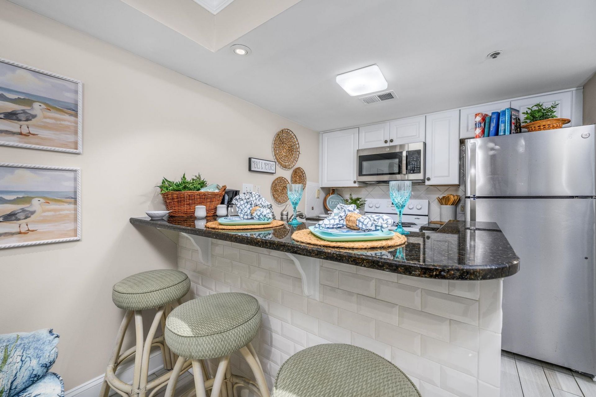 6100 Ocean Blvd. N Photo 5