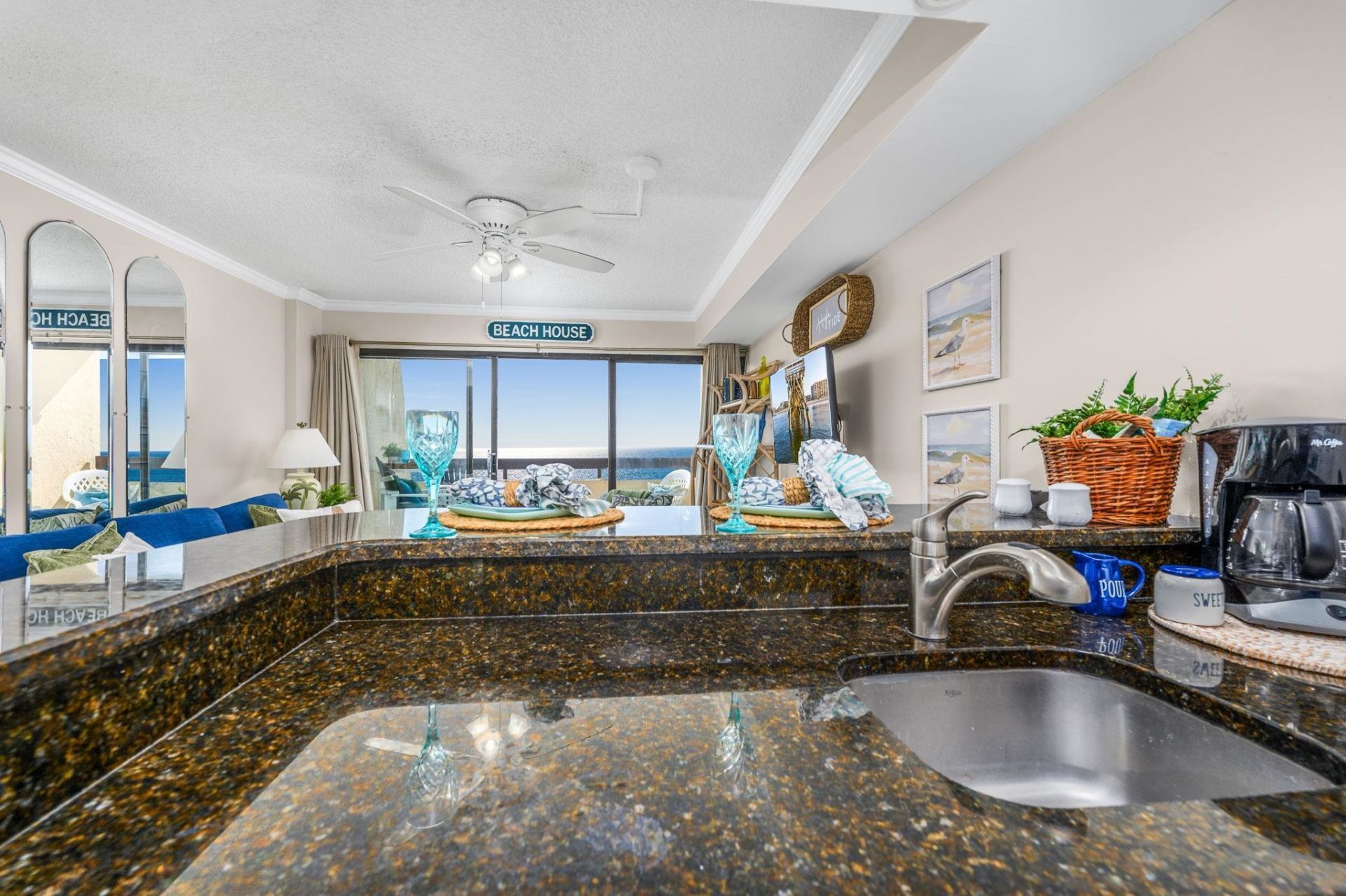 6100 Ocean Blvd. N Photo 7