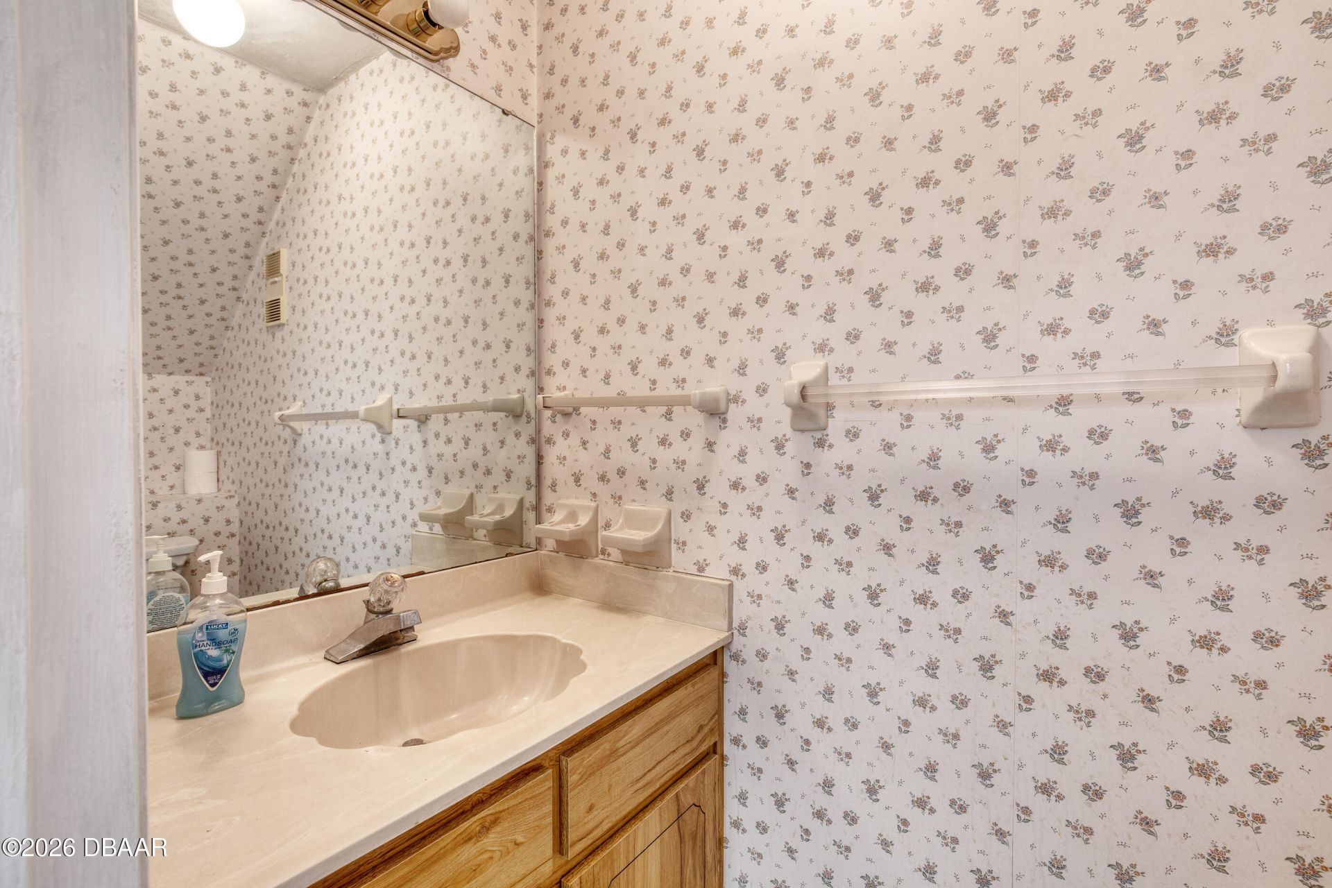 92 Fremont Avenue, Unit 103, Daytona Beach, FL 32114 Photo