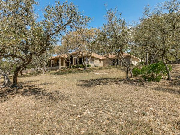 2577 John Charles, Bulverde, TX 78163