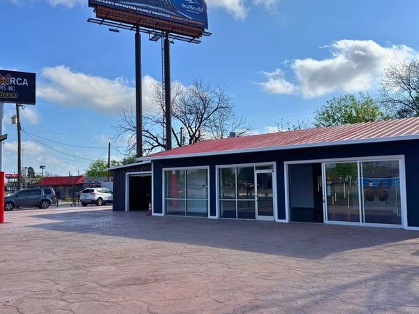 738 W Harlan Ave, San Antonio, TX 78214