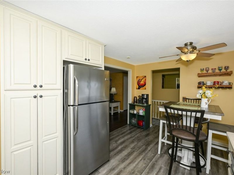 1156 Terrace Road NW, North Canton, OH 44720 Photo 5