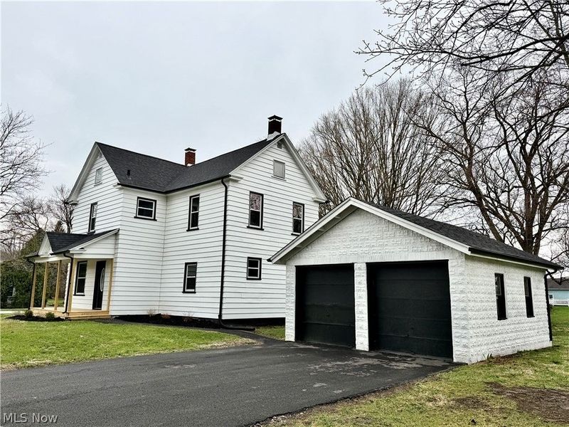 559 Jackson Street, Hubbard, OH 44425 Photo 2