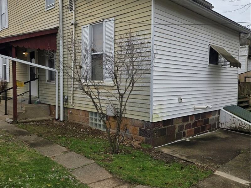 331 Main Street, Pleasant City, OH 43772 Photo 4