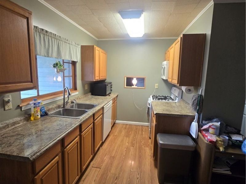 331 Main Street, Pleasant City, OH 43772 Photo 9