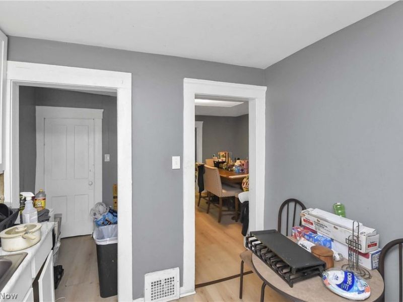 3812 Mapledale Avenue, Cleveland, OH 44109 Photo 31