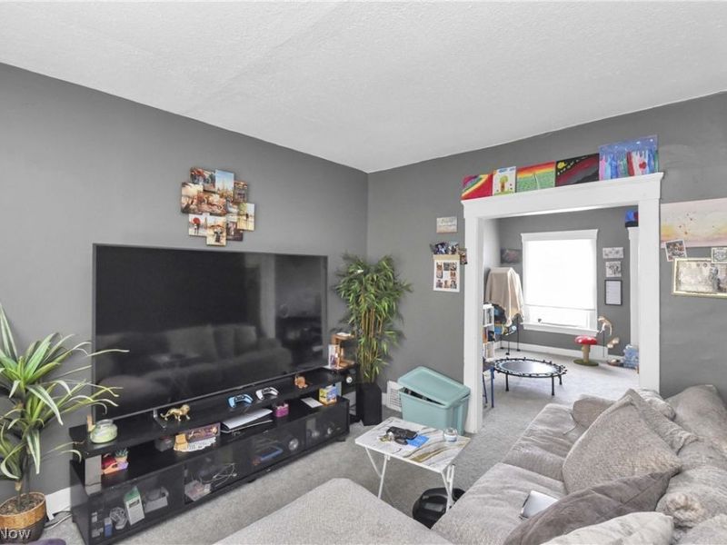 3812 Mapledale Avenue, Cleveland, OH 44109 Photo 4