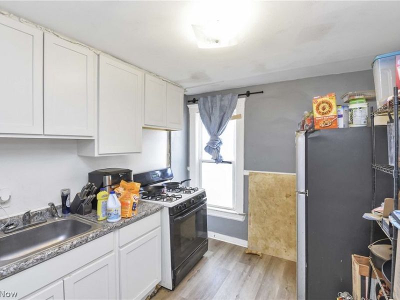 3812 Mapledale Avenue, Cleveland, OH 44109 Photo 45