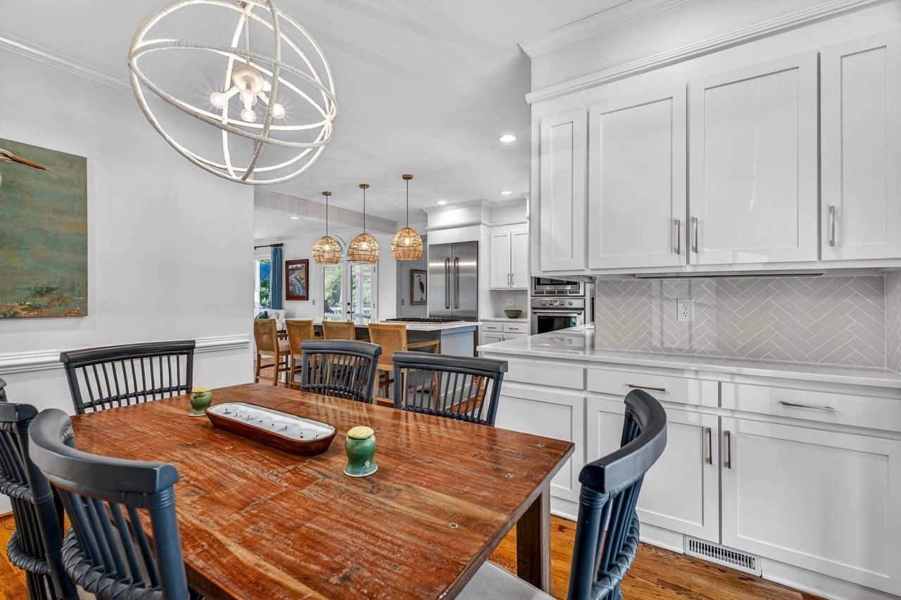 1464 Pine Island View Photo 12