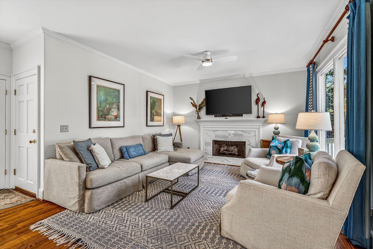 1464 Pine Island View Photo 15