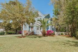 1464 Pine Island View photo 4