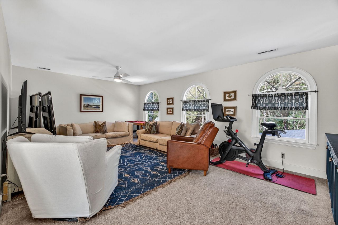 1464 Pine Island View Photo 30