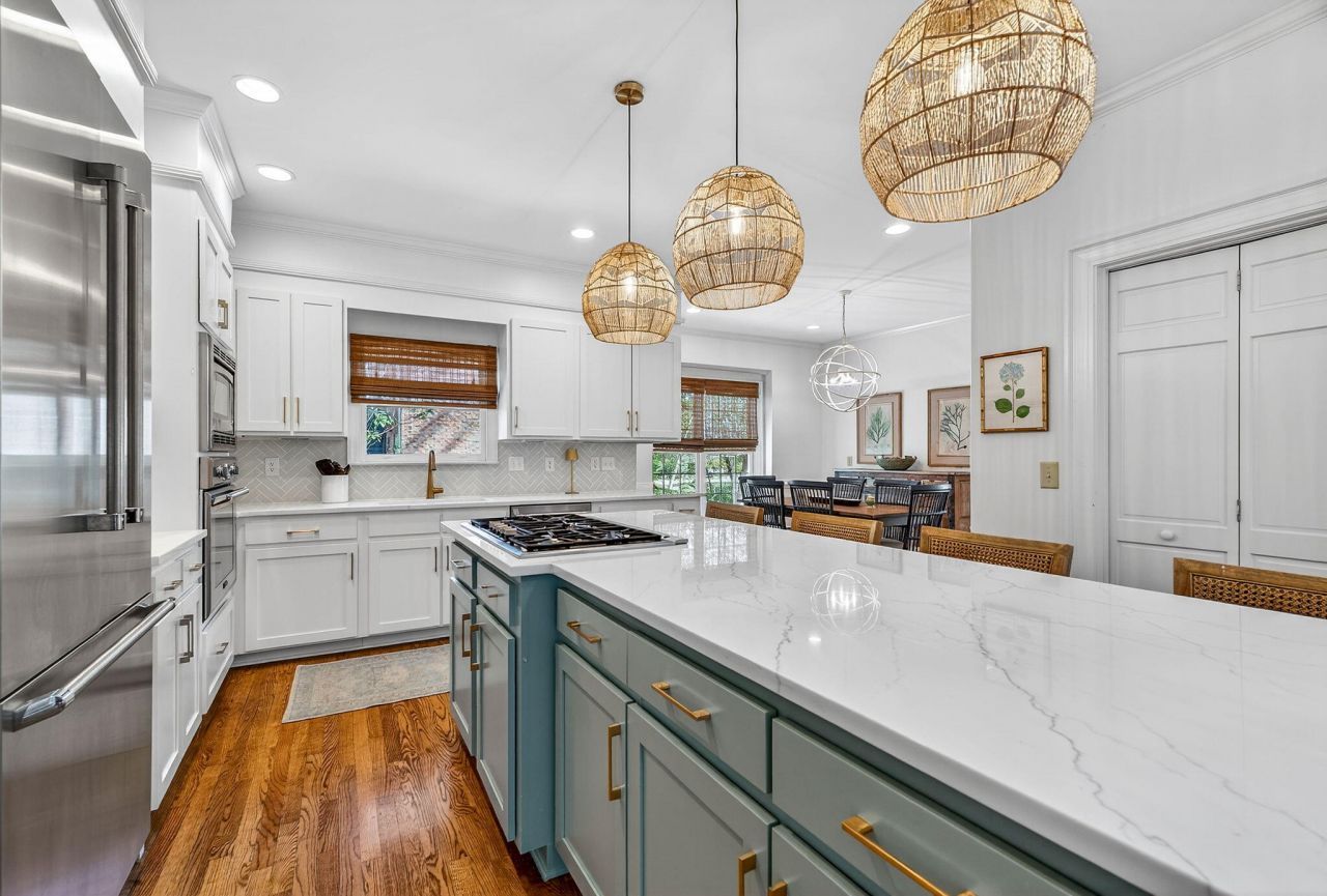 1464 Pine Island View Photo 8