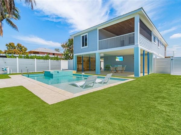 24525 Dolphin ST , BONITA SPRINGS, FL 34134