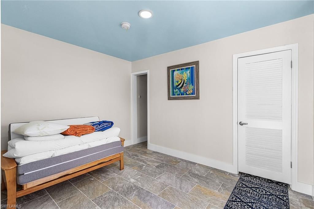 24525 Dolphin St , Bonita Springs, FL 34134 Photo