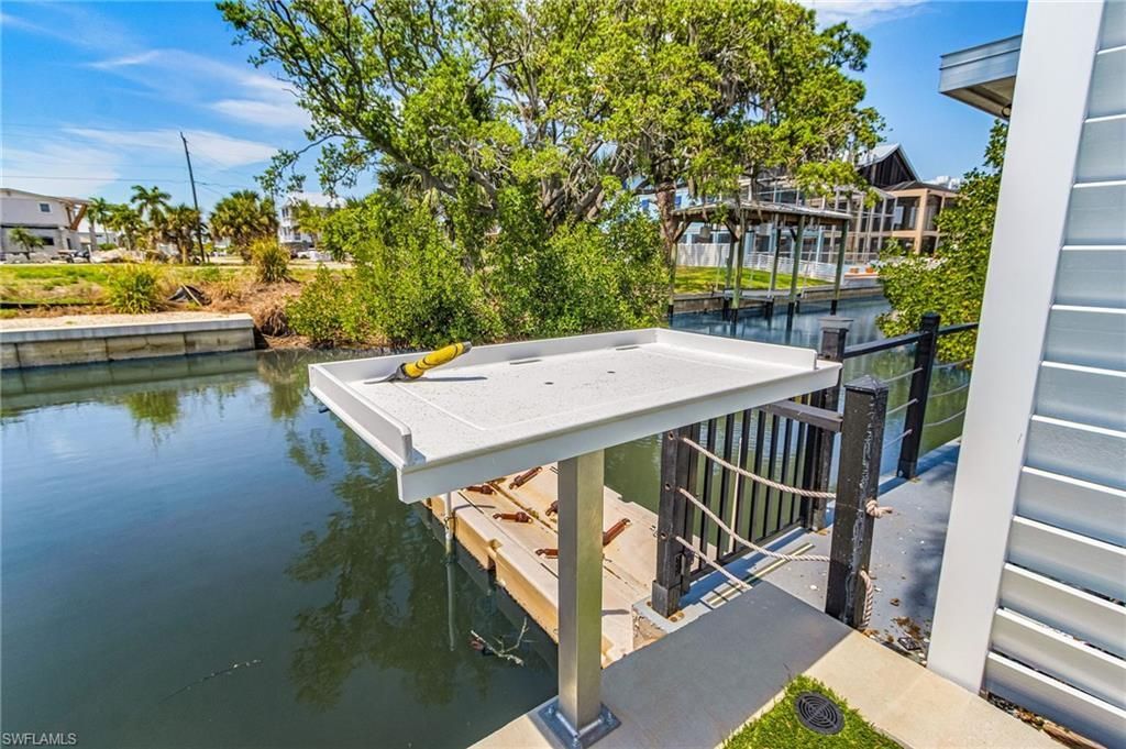 24525 Dolphin St , Bonita Springs, FL 34134 Photo