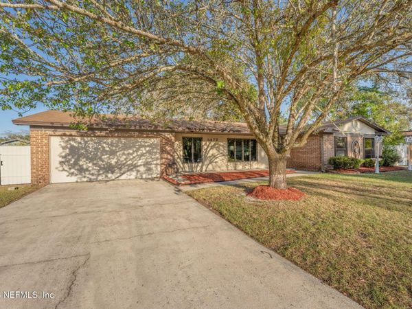 3472 RED OAK Circle E, Orange Park, FL 32073