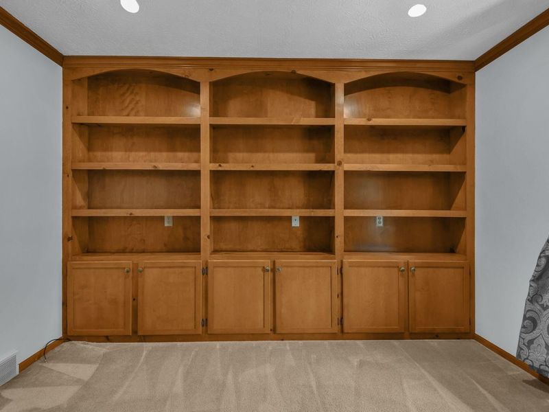 7788 Pembrook Drive, Reynoldsburg, OH 43068 Photo 12