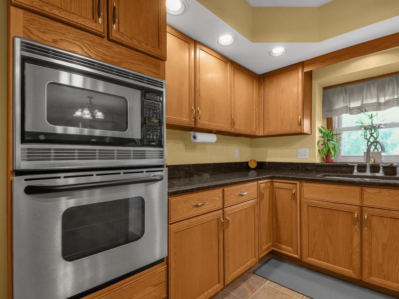 7788 Pembrook Drive, Reynoldsburg, OH 43068 Photo 16