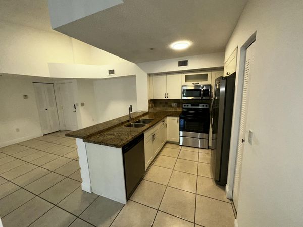 2103 Renaissance Boulevard, Unit 306, Miramar, FL 33025