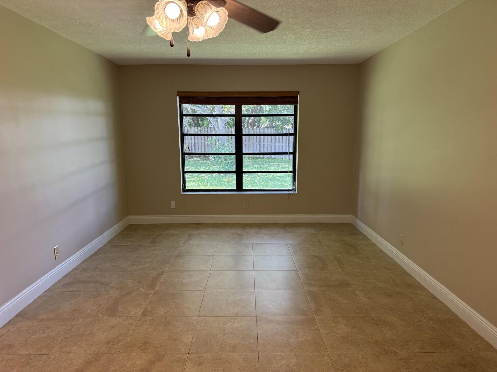 337 Knob Hill Boulevard, Boca Raton, FL 33431 Photo