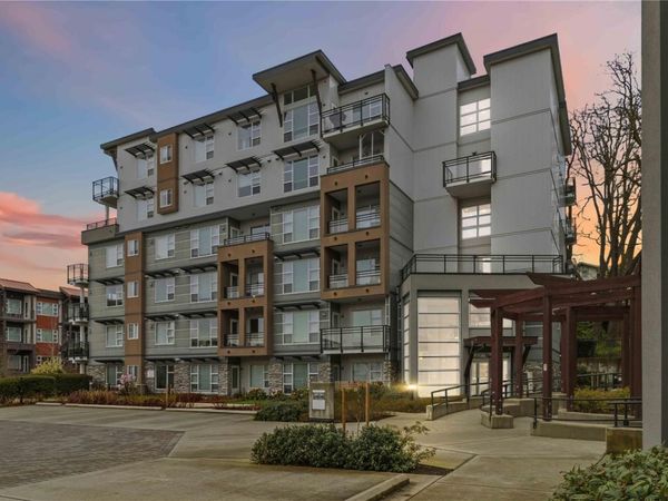 1016 Inverness Rd, Unit 105, Saanich, BC V8X 0B1