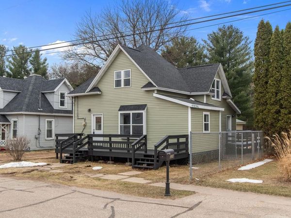 236 CHURCH AVENUE, Redgranite, WI 54970