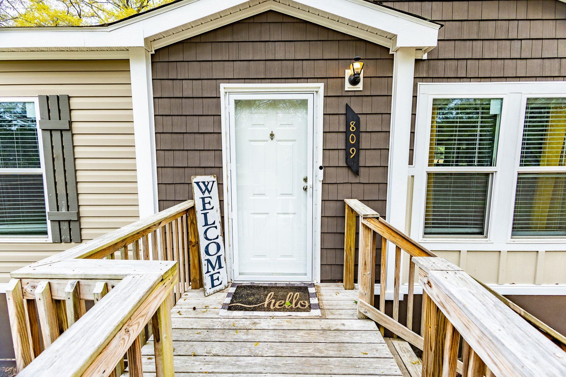 809 Coral Acres Drive Photo 27