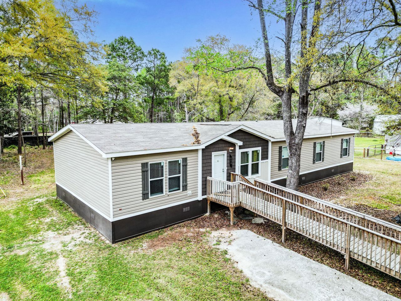 809 Coral Acres Drive Photo 7