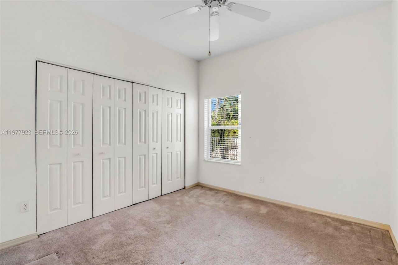 1601 SW 157th Ave, Pembroke Pines, FL 33027 Photo