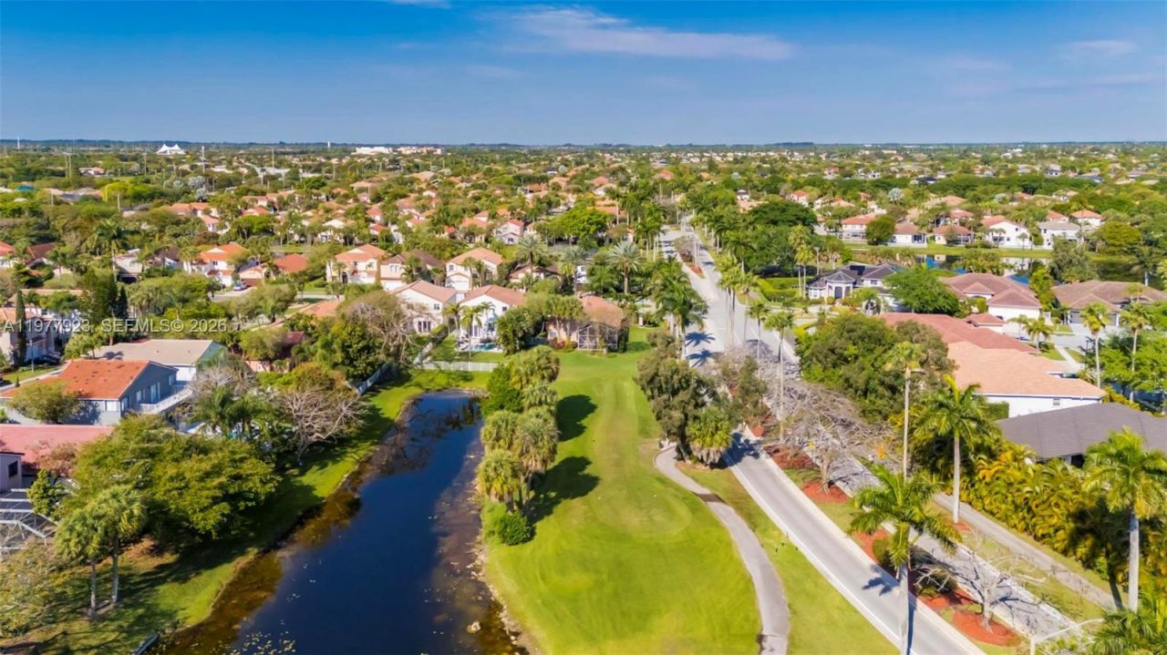 1601 SW 157th Ave, Pembroke Pines, FL 33027 Photo