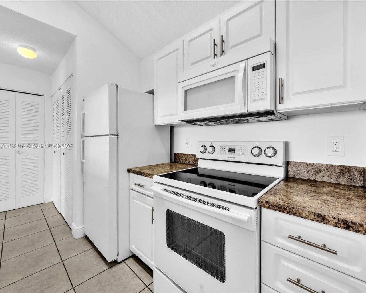 15770 SW 106th Ter , Unit 303, Miami, FL 33196 Photo