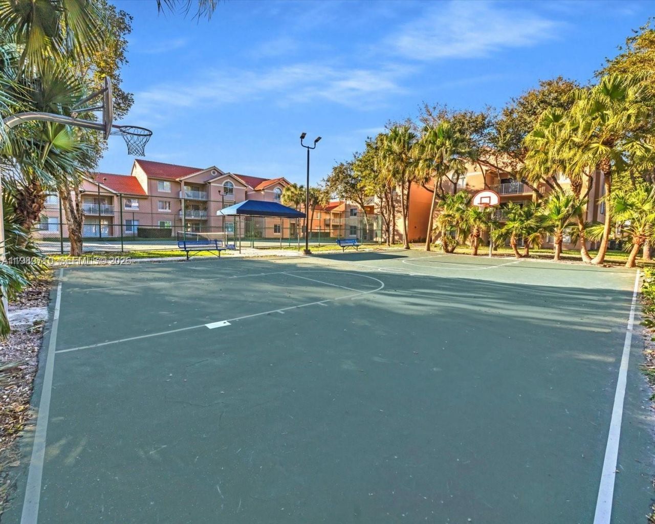 15770 SW 106th Ter , Unit 303, Miami, FL 33196 Photo