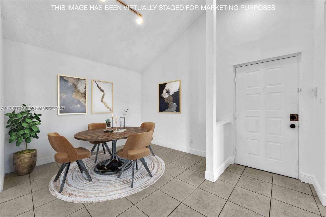 15770 SW 106th Ter , Unit 303, Miami, FL 33196 Photo