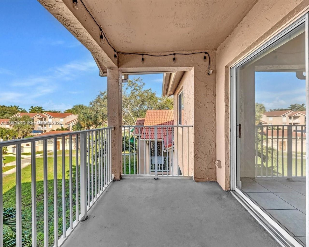 15770 SW 106th Ter , Unit 303, Miami, FL 33196 Photo